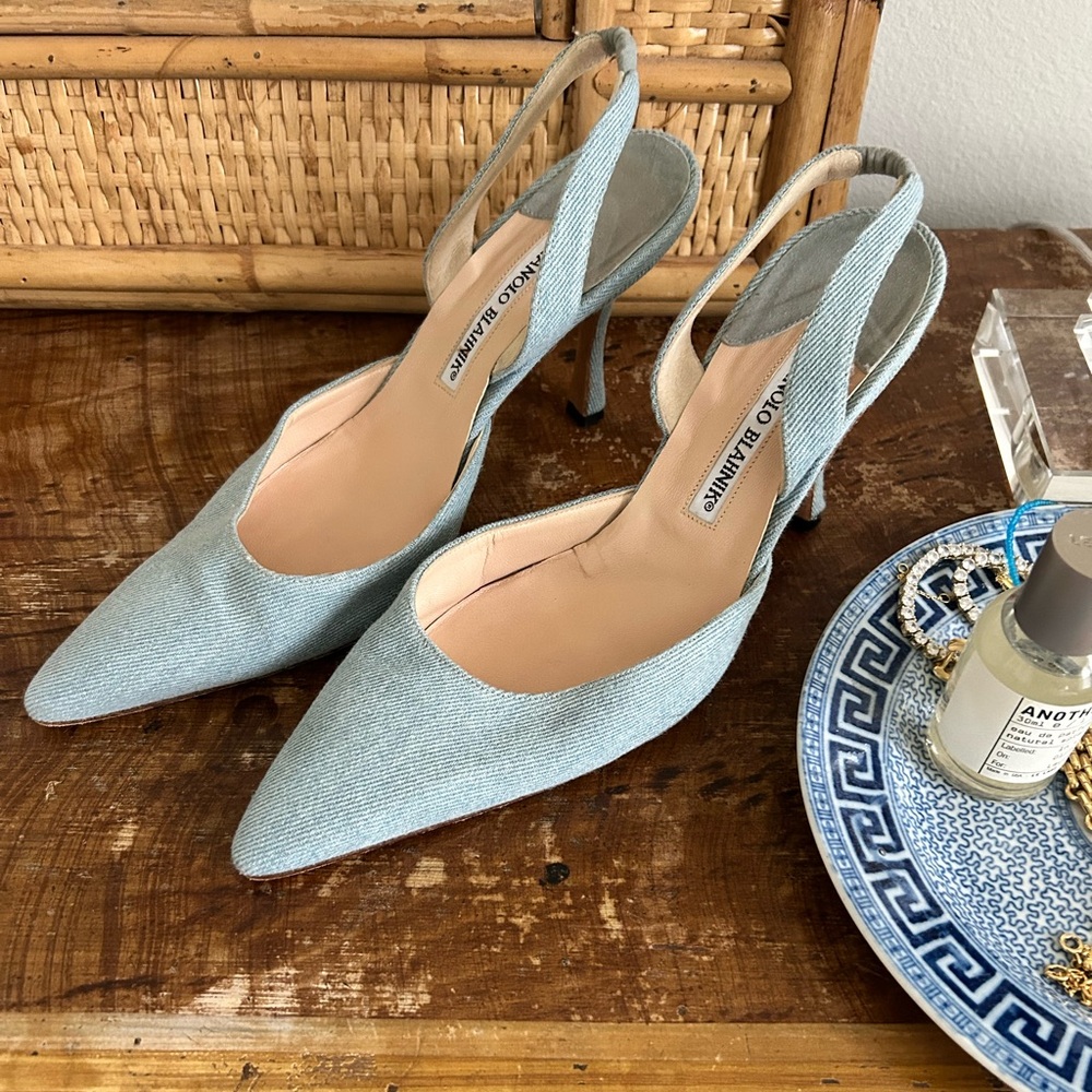 Vintage denim Manolo Blahnik Carolyne